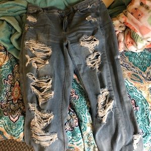 American Eagle Mom Jeans